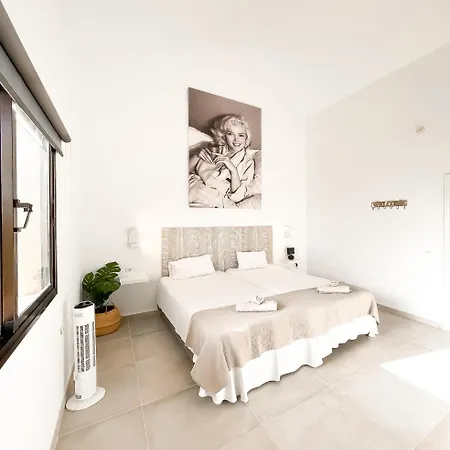 Karol By Holidays Fuerteventura